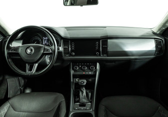 Подержанный автомобиль Skoda Kodiaq 2020 года (13 фото)