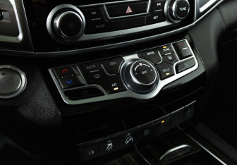 Подержанный автомобиль Haval H9 2022 года (16 фото)