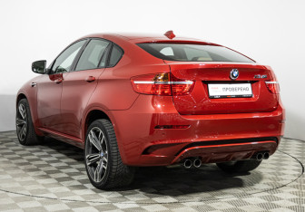 Подержанный автомобиль BMW X6 M 2011 года (7 фото)