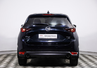Подержанный автомобиль Mazda CX-5 2021 года (6 фото)