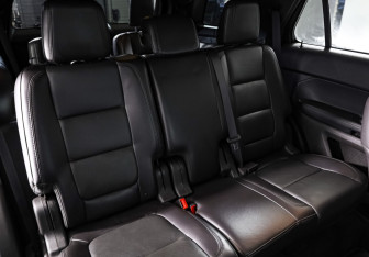 Подержанный автомобиль Ford Explorer 2013 года (27 фото)