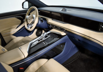 Подержанный автомобиль Voyah Free 2023 года (14 фото)