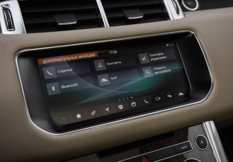 Подержанный автомобиль Land Rover Range Rover Sport 2017 года (22 фото)