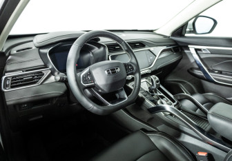 Подержанный автомобиль Geely Atlas Pro 2024 года (11 фото)