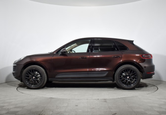 Подержанный автомобиль Porsche Macan 2014 года (8 фото)