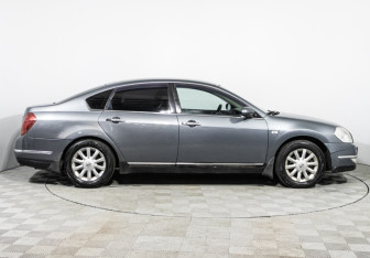 Подержанный автомобиль Nissan Teana 2007 года (4 фото)