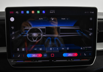 Подержанный автомобиль Volkswagen Teramont 2025 года (20 фото)