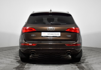 Подержанный автомобиль Audi Q5 2013 года (6 фото)