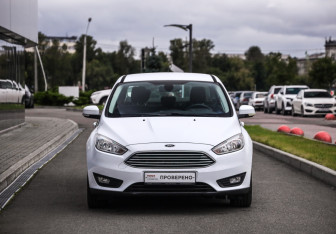 Подержанный автомобиль Ford Focus Sedan 2018 года (4 фото)