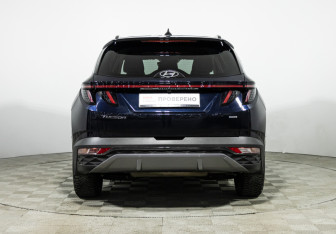 Подержанный автомобиль Hyundai Tucson 2021 года (6 фото)