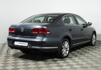 Подержанный автомобиль Volkswagen Passat Sedan 2012 года (5 фото)