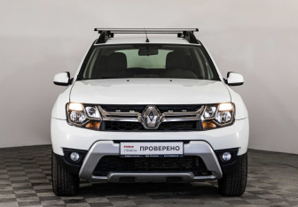 Подержанный автомобиль Renault Duster 2018 года (2 фото)