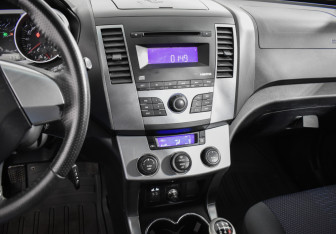 Подержанный автомобиль Haima 7 2013 года (16 фото)