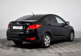 Подержанный автомобиль Hyundai Solaris Hatchback 2014 года (5 фото)