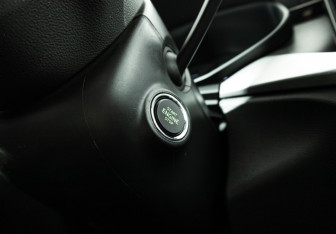 Подержанный автомобиль Skoda Rapid Liftback 2021 года (17 фото)