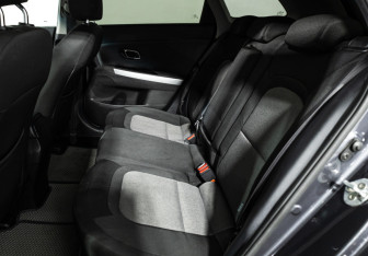Подержанный автомобиль Kia Ceed Wagon 2016 года (10 фото)
