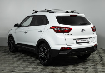 Подержанный автомобиль Hyundai Creta 2018 года (7 фото)