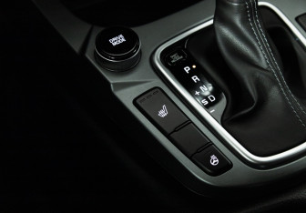 Подержанный автомобиль Kia Seltos 2022 года (20 фото)