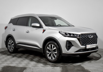 Подержанный автомобиль Chery Tiggo 7 Pro Max 2023 года (3 фото)