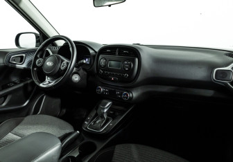 Подержанный автомобиль Kia Soul 2020 года (9 фото)