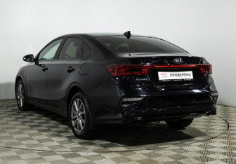 Подержанный автомобиль Kia Cerato Sedan 2020 года (7 фото)
