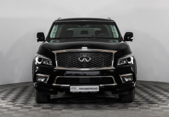 Подержанный автомобиль Infiniti QX80 2016 года (4 фото)
