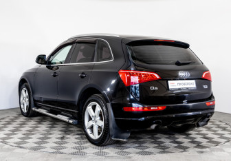Подержанный автомобиль Audi Q5 2011 года (7 фото)