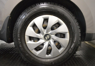 Подержанный автомобиль Hyundai ix35 2015 года (9 фото)