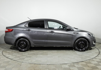 Подержанный автомобиль Kia Rio Sedan 2014 года (4 фото)