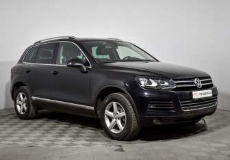 Подержанный автомобиль Volkswagen Touareg 2013 года (3 фото)