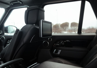 Подержанный автомобиль Land Rover Range Rover 2021 года (15 фото)