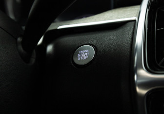 Подержанный автомобиль Kia Sorento 2023 года (21 фото)