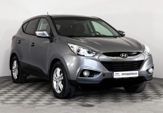 Подержанный автомобиль Hyundai ix35 2012 года (3 фото)