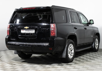 Подержанный автомобиль Chevrolet Tahoe 2016 года (5 фото)