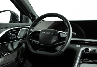 Подержанный автомобиль Exeed TXL 2024 года (29 фото)