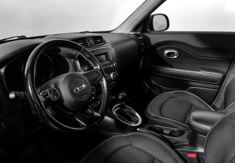 Подержанный автомобиль Kia Soul 2015 года (9 фото)