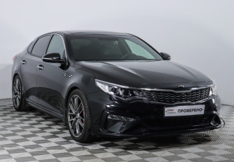 Подержанный автомобиль Kia Optima Sedan 2018 года (6 фото)