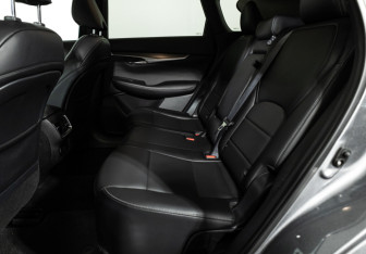 Подержанный автомобиль Infiniti QX50 2021 года (10 фото)