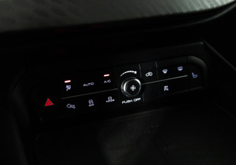 Подержанный автомобиль Haval F7x 2023 года (20 фото)