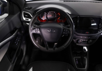 Подержанный автомобиль LADA (ВАЗ) Vesta Wagon 2021 года (11 фото)