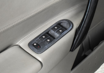 Подержанный автомобиль Renault Megane Sedan 2005 года (10 фото)