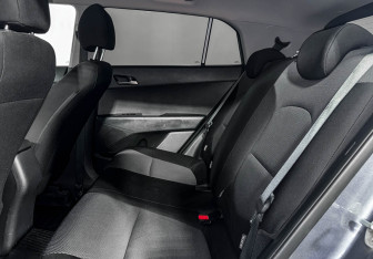 Подержанный автомобиль Hyundai Creta 2018 года (12 фото)