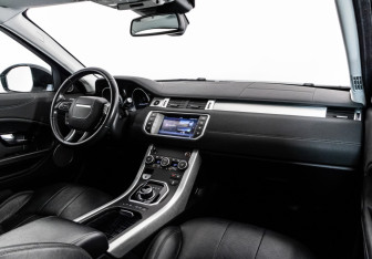 Подержанный автомобиль Land Rover Range Rover Evoque 2017 года (11 фото)
