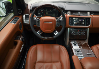 Подержанный автомобиль Land Rover Range Rover 2016 года (12 фото)