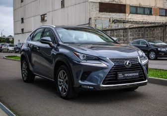 Подержанный автомобиль Lexus NX 2017 года (3 фото)