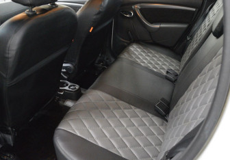 Подержанный автомобиль Renault Duster 2015 года (11 фото)