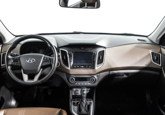 Подержанный автомобиль Hyundai Creta 2020 года (13 фото)