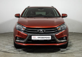 Подержанный автомобиль LADA (ВАЗ) Vesta Wagon 2018 года (2 фото)