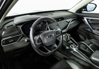 Подержанный автомобиль Geely Atlas Pro 2022 года (11 фото)