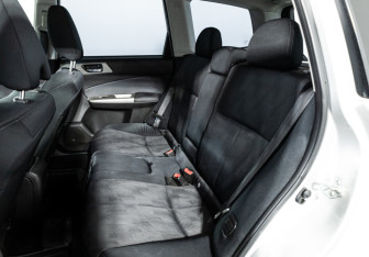Подержанный автомобиль Subaru Forester Suv 2008 года (10 фото)